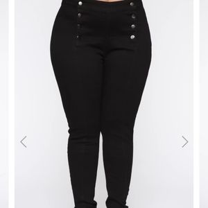 Black Fashion Nova Jeans Size 16